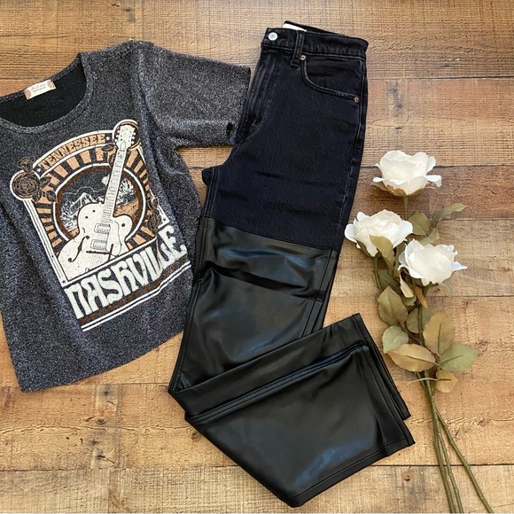 Abercrombie & Fitch ⭐️NWT 90's Hi Rise Straight Faux Leather Panels Curvy Love - Picture 5 of 14